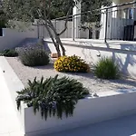 Hvar Lux Daire