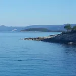 Hvar Lux *