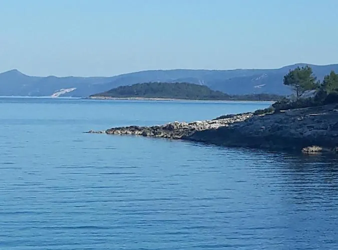 Hvar Lux *