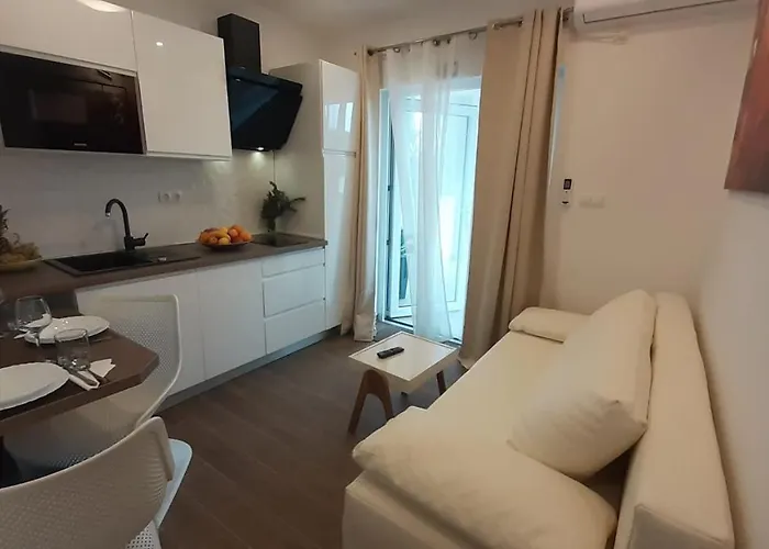 Hvar Lux Apartmán *