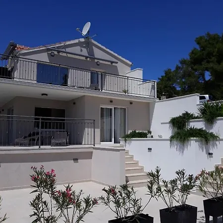 Apartment Hvar Lux