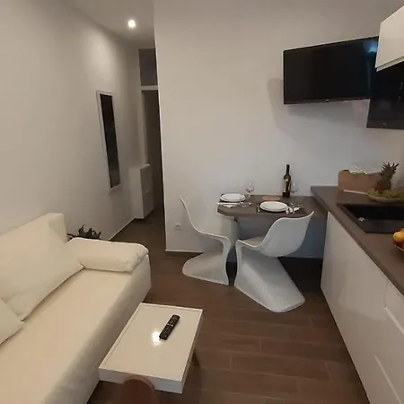 Daire Hvar Lux Basina