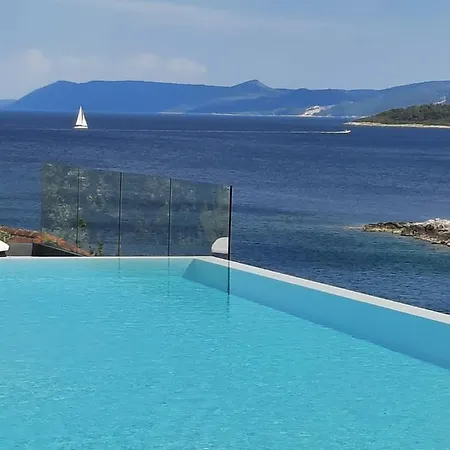 Hvar Lux